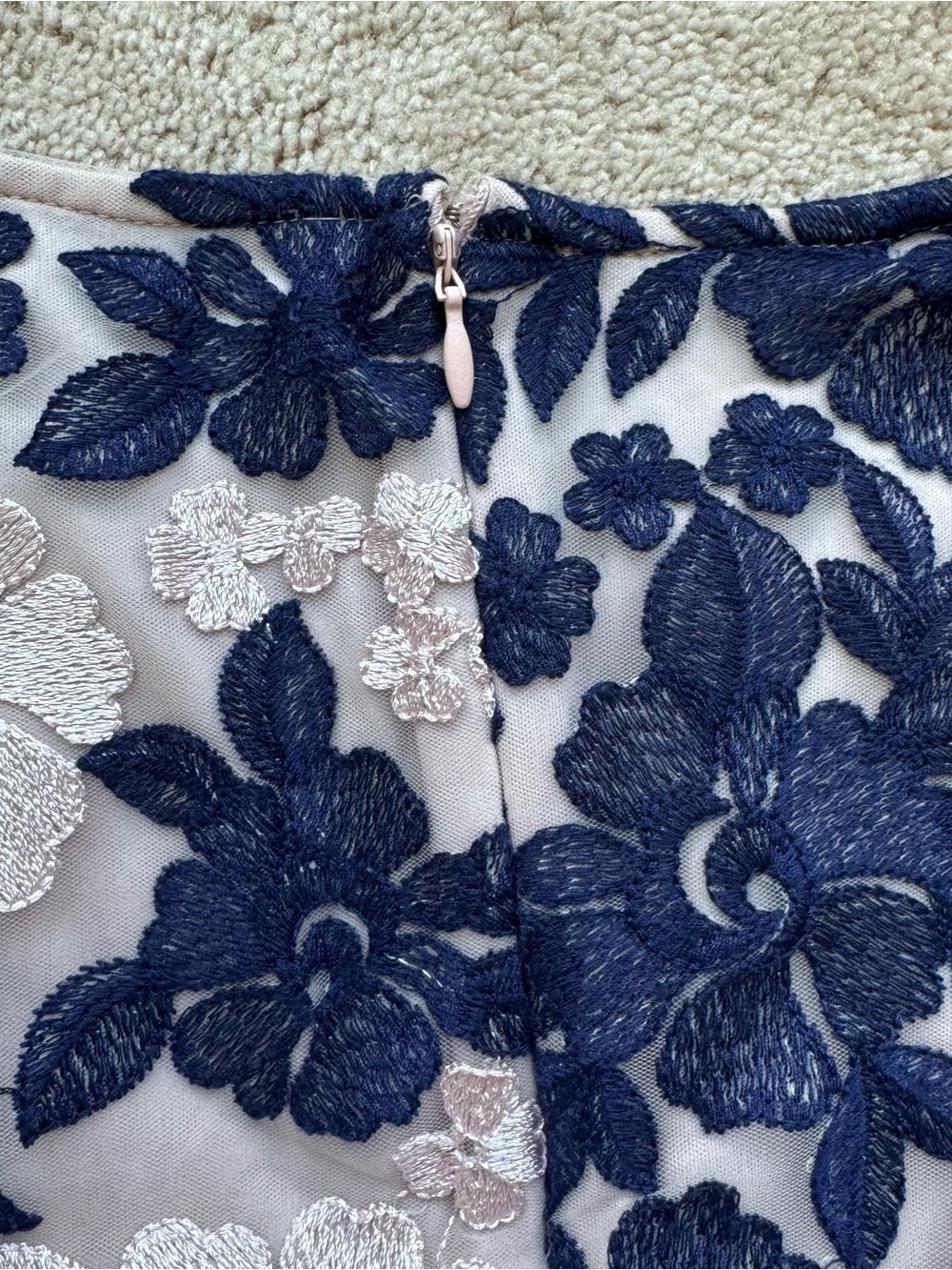 Donna Ricco NY Embroidered Floral Mesh Sheath Dress Sz 16 Navy Blush Sleeveless - Picture 9 of 12